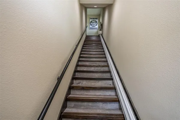 $729,500 | 78 Park Lane, Gainesville, TX 76240