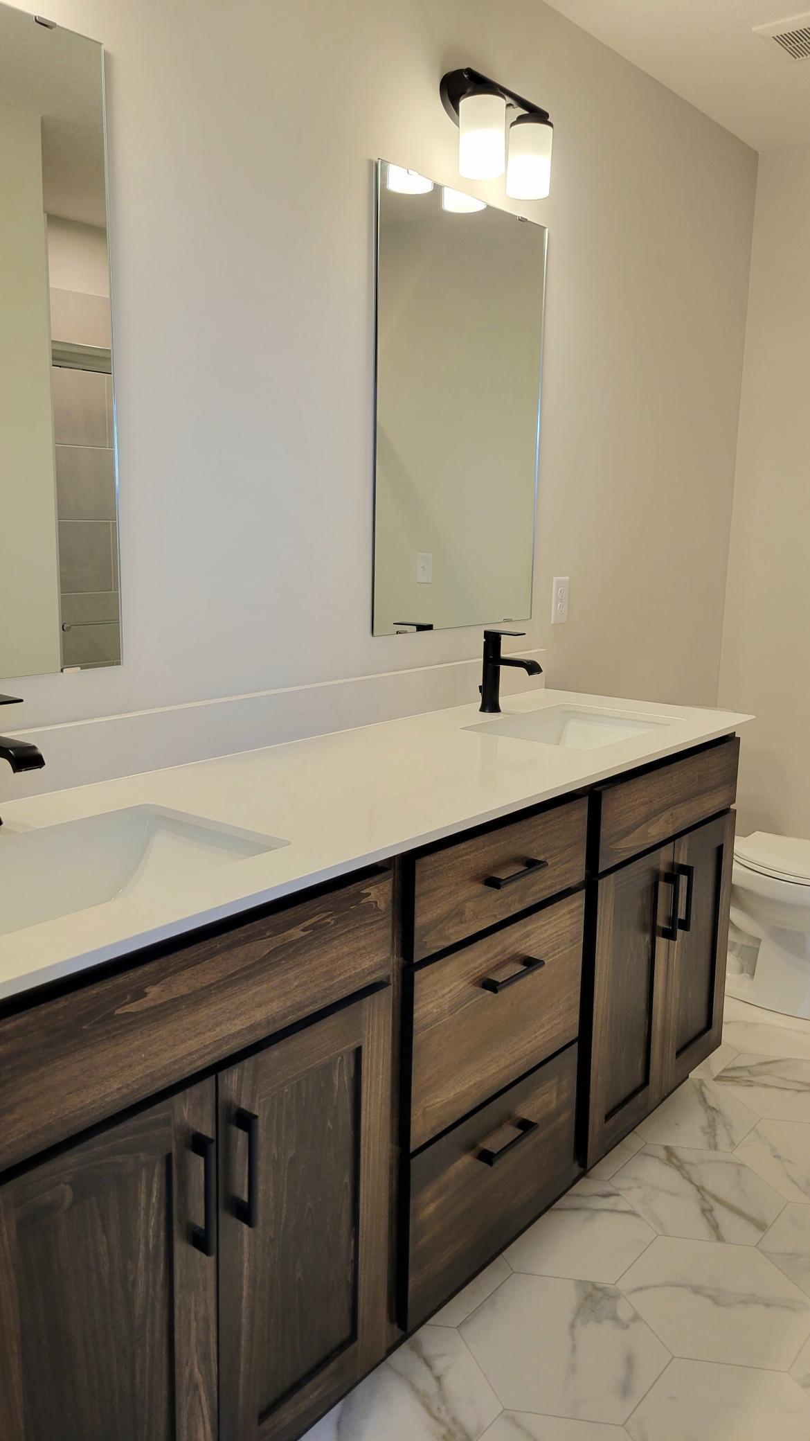 2018 Tamarack Road Chaska, MN 55318 - Photo 22 of 37