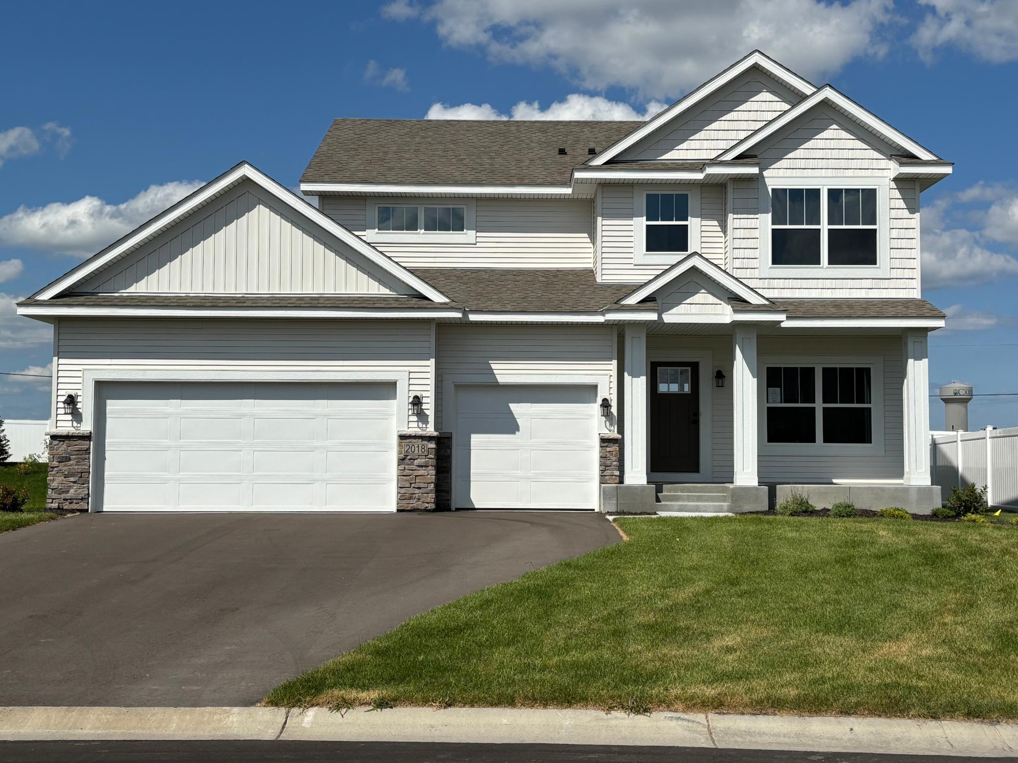 2018 Tamarack Road Chaska, MN 55318 - Photo 3 of 34