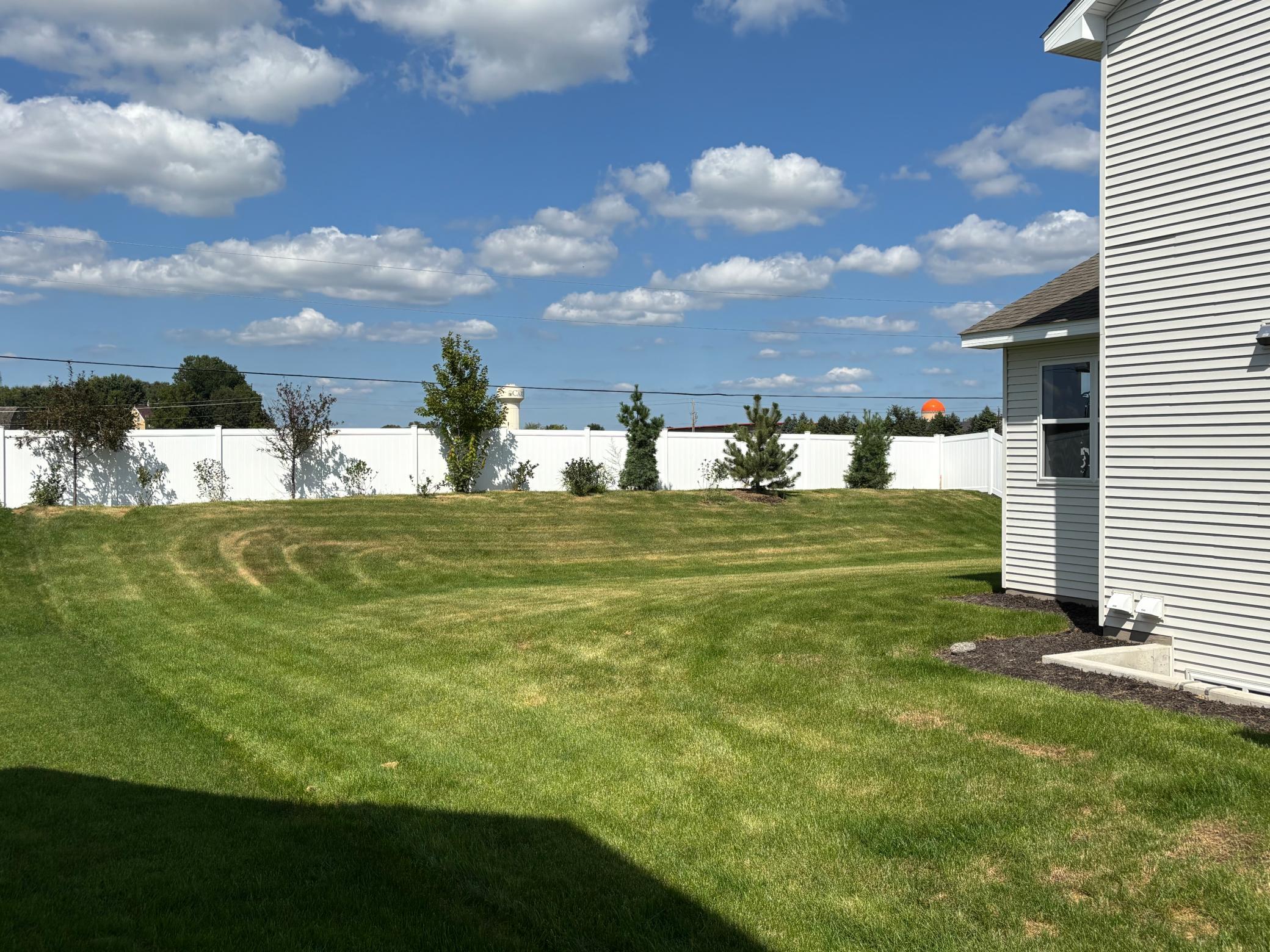 2018 Tamarack Road Chaska, MN 55318 - Photo 7 of 37