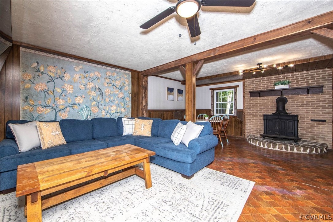 2924 Dundas Road Richmond, VA 23234 - Photo 26 of 30 Basement Family area