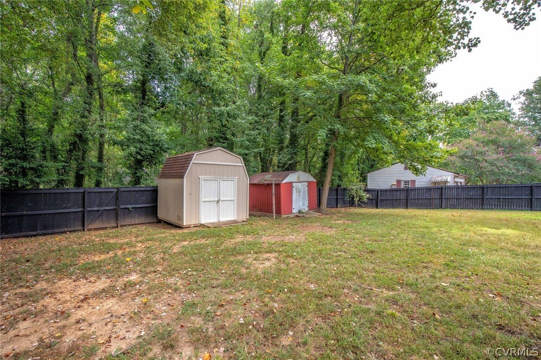 2924 Dundas Road Richmond, VA 23234 - Photo 27 of 30 Sheds for Yard and Toy Storage