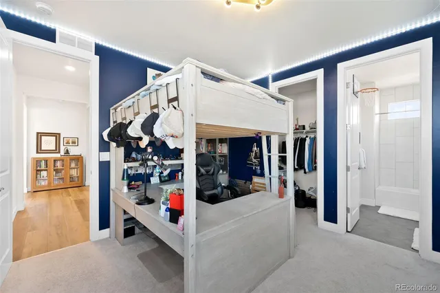 a view of hallway with lots of stuff