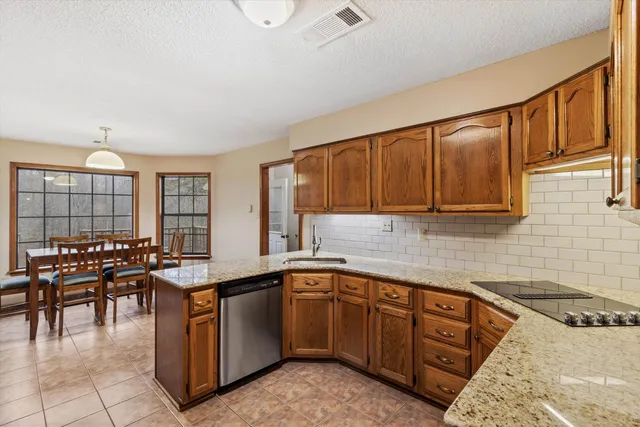 $445,000 | 121 Harmon Cove, Brighton, TN 38011