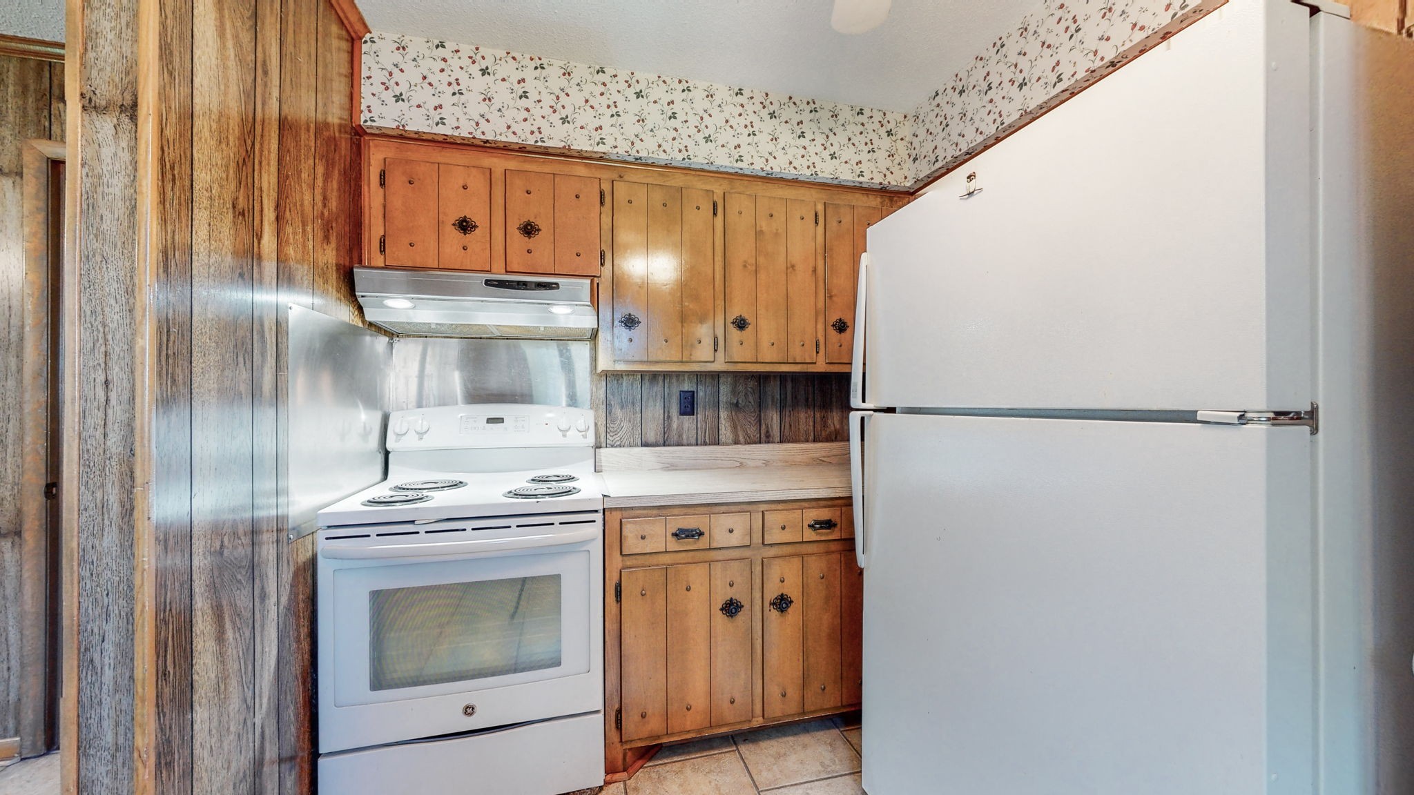 6714 Lee Road Smyrna, TN 37167 - Photo 29 of 70 a kitchen with stainless steel appliances granite countertop a refrigerator a stove and a sink