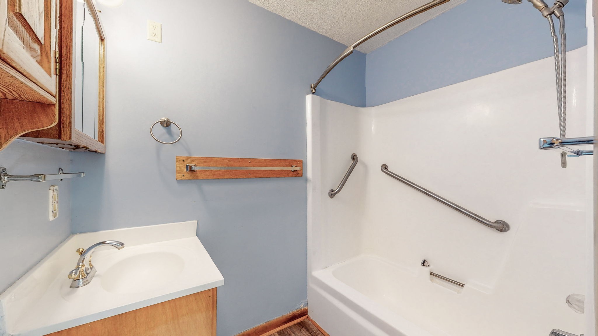 6714 Lee Road Smyrna, TN 37167 - Photo 37 of 70 Primary Bathroom