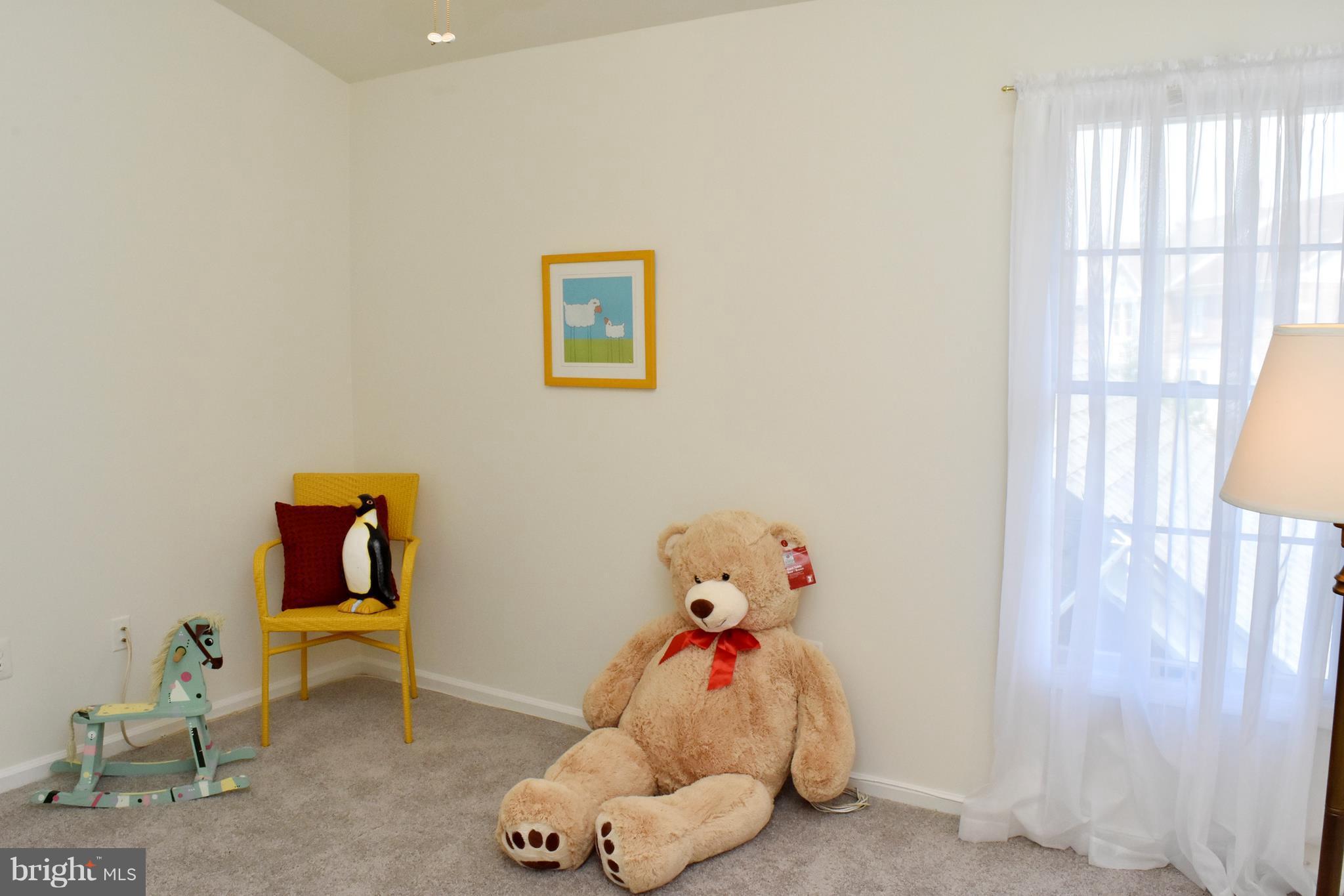 9238 Ispahan Loop Laurel, MD 20708 - Photo 18 of 30 Bedroom