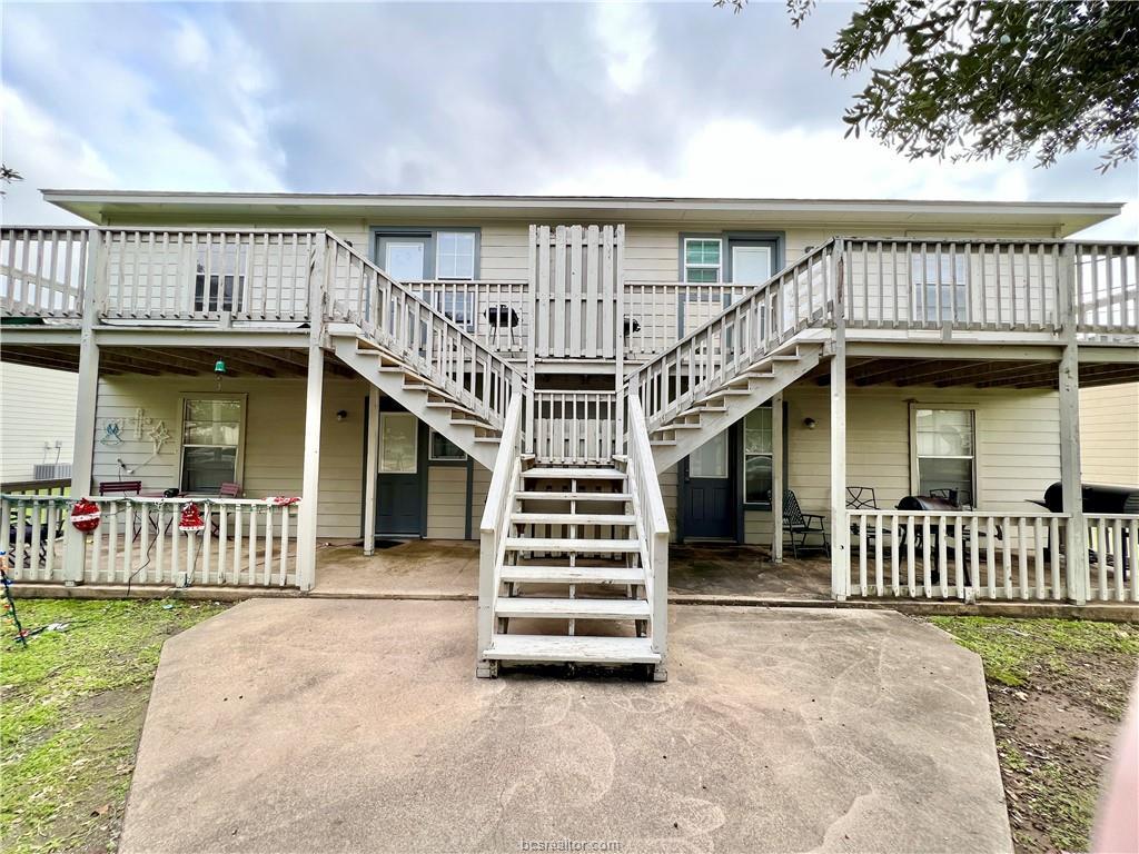 713 Vassar Court, Unit C College Station, TX 77840 - Photo 2 of 22 a view of a house with a balcony