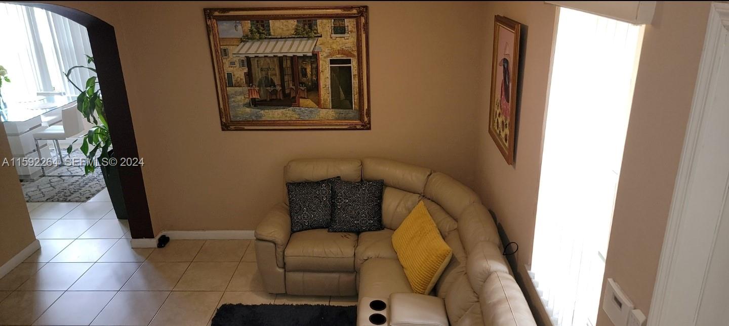 1595 Northeast 33rd Road, Unit 1093 Homestead, FL 33033 - Photo 13 of 77 Gallery Image 13