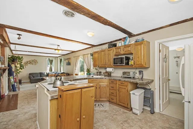 $2,700 | 126 Summer Street, Unit 1, Plymouth, MA 02360