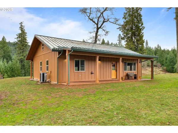 $5,495,000 | 1111 Illahee Road, Idleyld Park, OR 97447