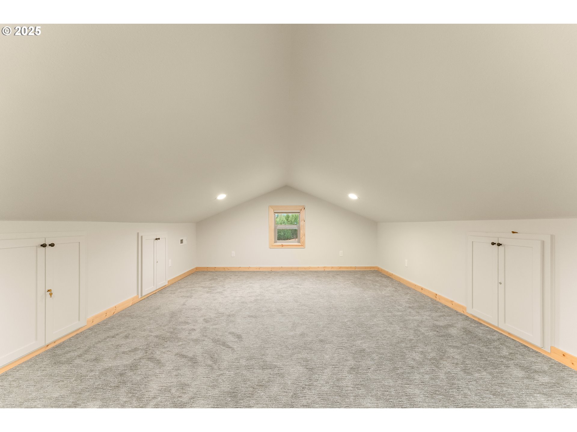 1111 Illahee Road Idleyld Park, OR 97447 - Photo 29 of 48