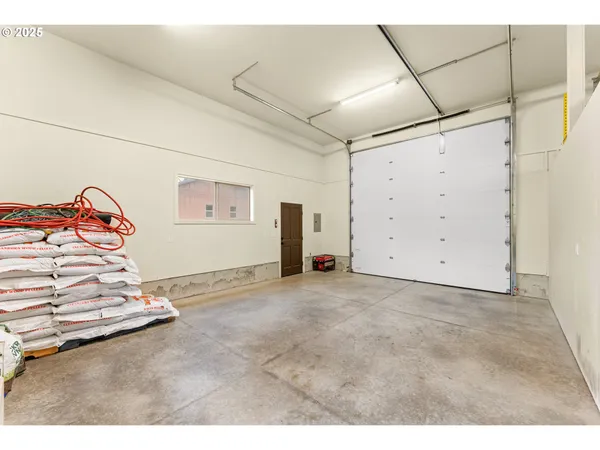 $5,495,000 | 1111 Illahee Road, Idleyld Park, OR 97447