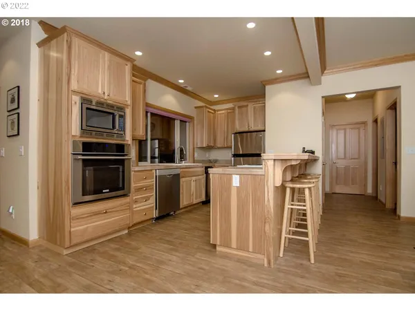 $5,495,000 | 1111 Illahee Road, Idleyld Park, OR 97447