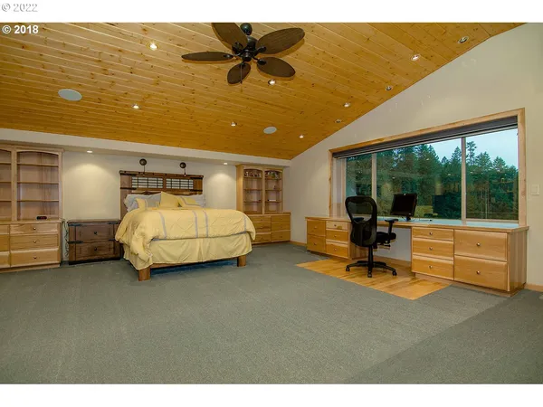 $5,495,000 | 1111 Illahee Road, Idleyld Park, OR 97447