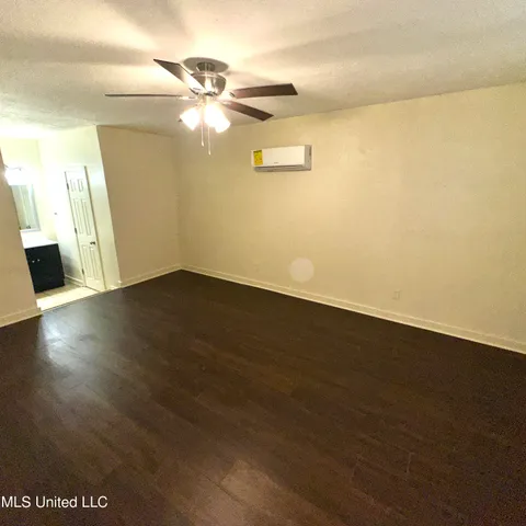$106,900 | 359 Cummins Street, Jackson, MS 39204