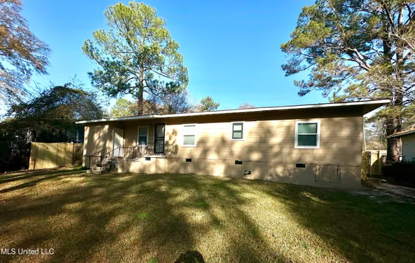 $106,900 | 359 Cummins Street, Jackson, MS 39204