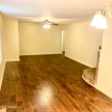 $106,900 | 359 Cummins Street, Jackson, MS 39204