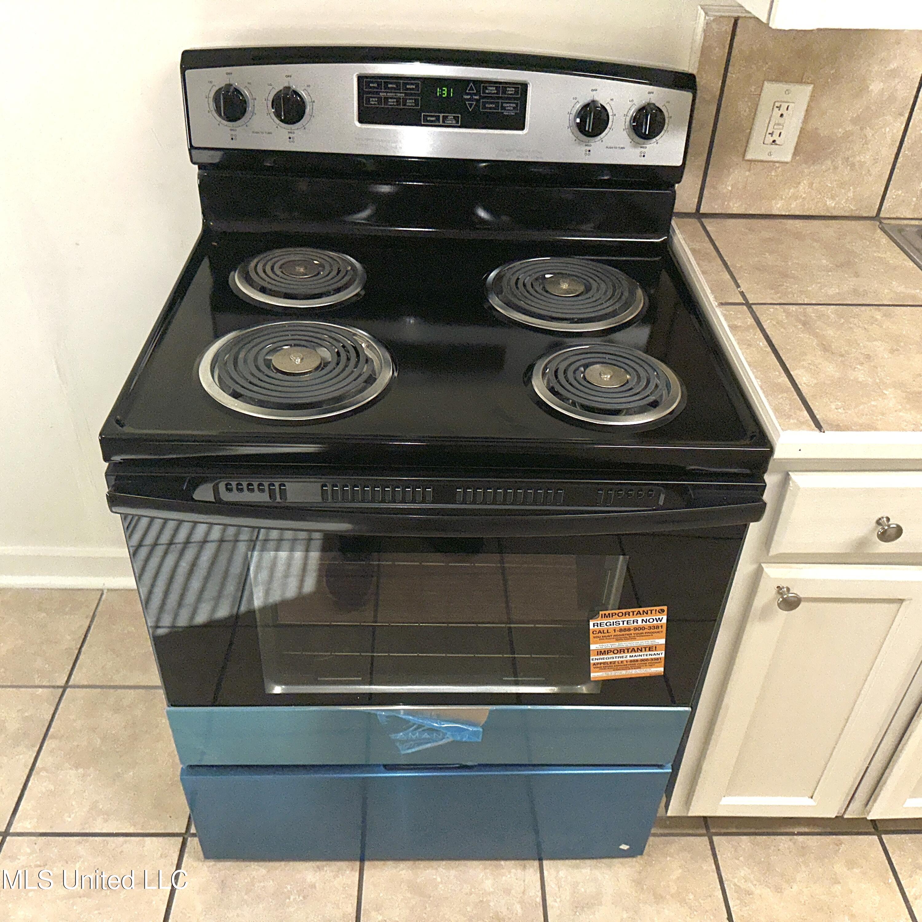 359 Cummins Street Jackson, MS 39204 - Photo 10 of 41 IMG_E5423