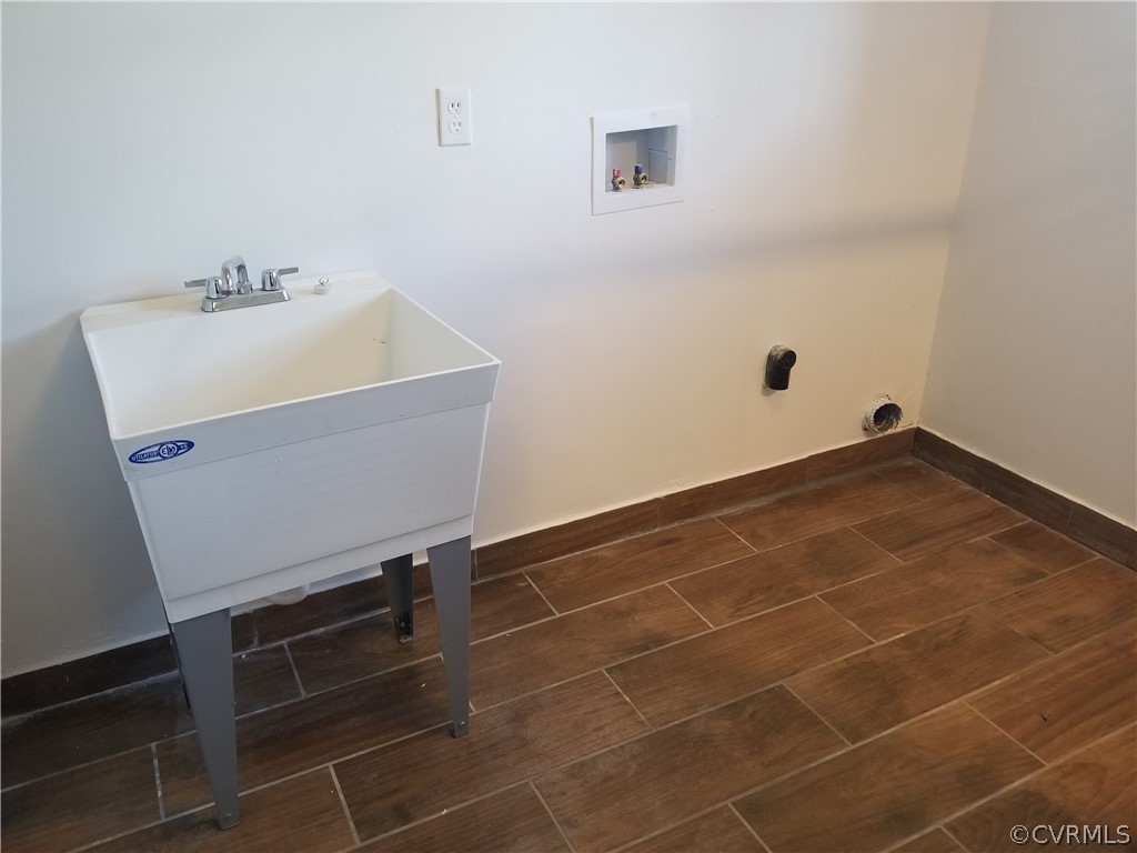 208 Oxford Road Hopewell, VA 23860 - Photo 27 of 39 Gallery Image 27