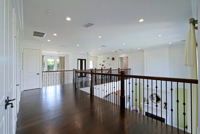 $7,000,000 | 1950 Portage Landing North, North Palm Beach, FL 33408