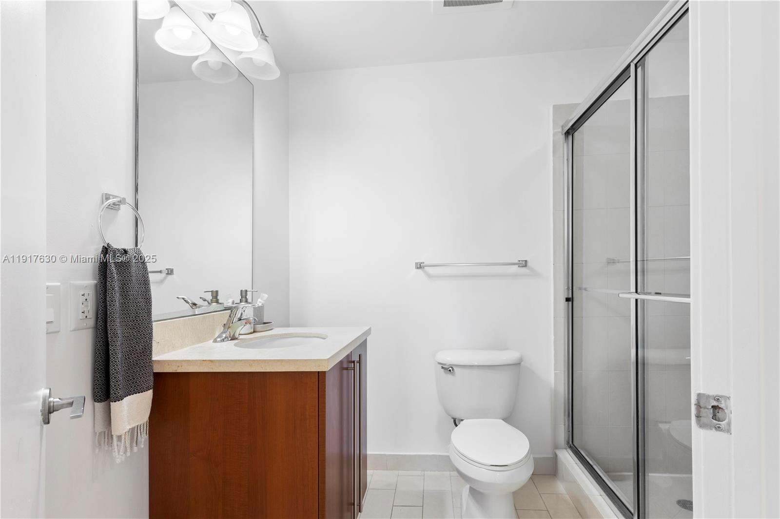 79 Southwest 12th Street, Unit 2701S Miami, FL 33130 - Photo 17 of 25