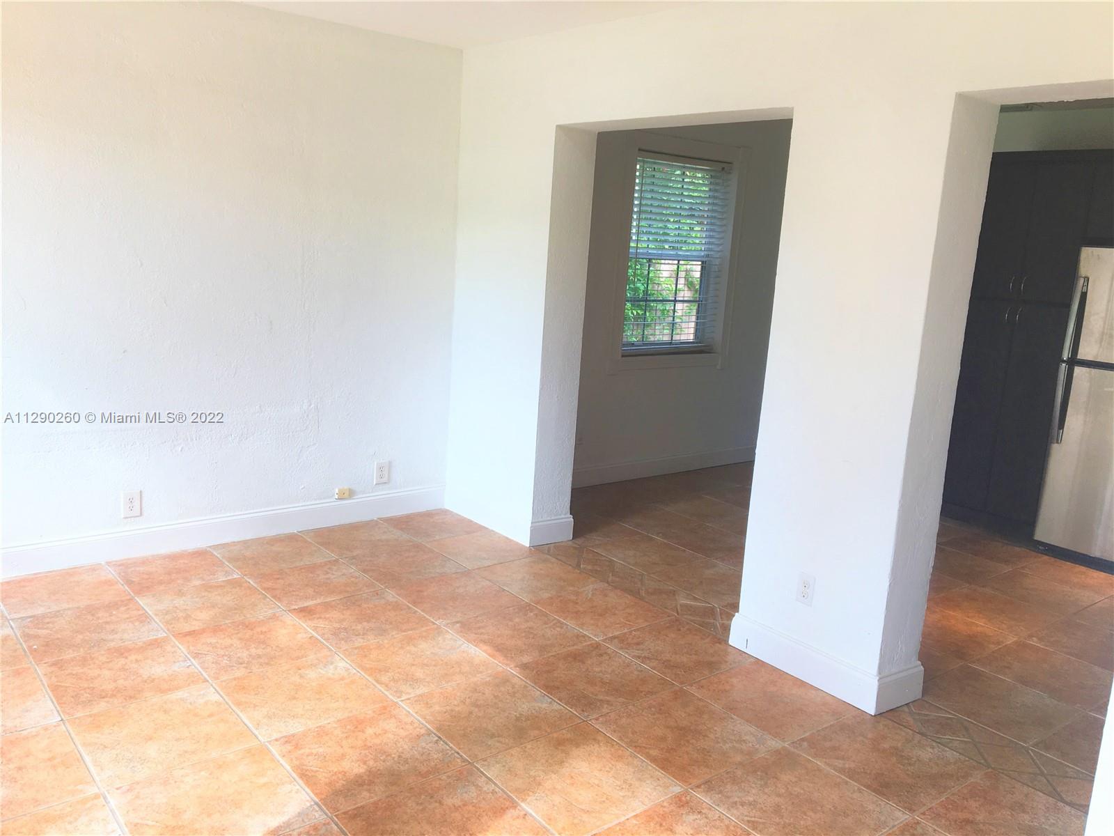 6442 Southwest 37th Street Miami, FL 33155 - Photo 9 of 14 a view of an empty room