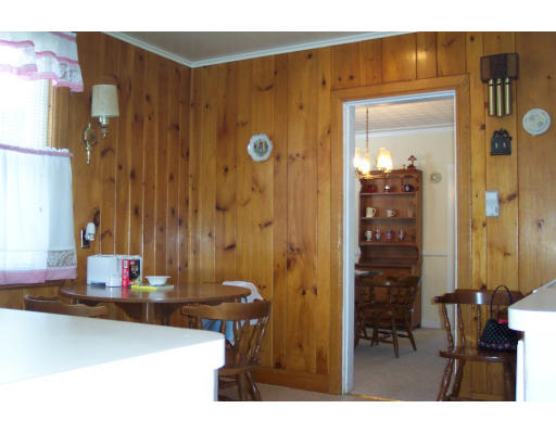 193 Allen Road Billerica, MA 01821 - Photo 3 of 5