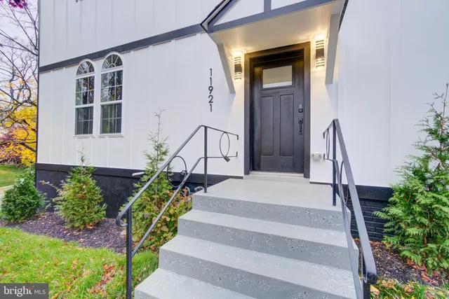 $1,150,000 | 11921 Coronada Place, Kensington, MD 20895