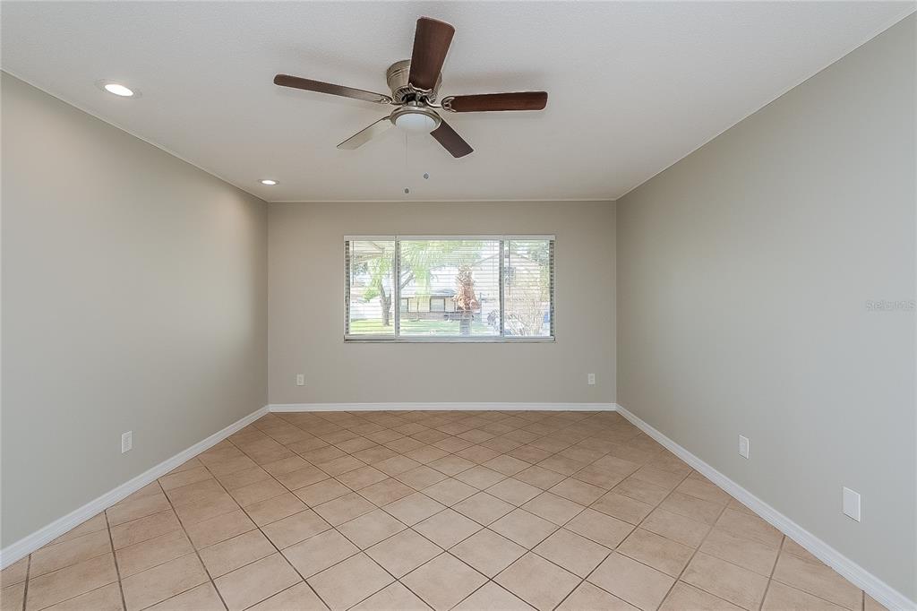 3103 Apricot Street Seffner, FL 33584 - Photo 2 of 16