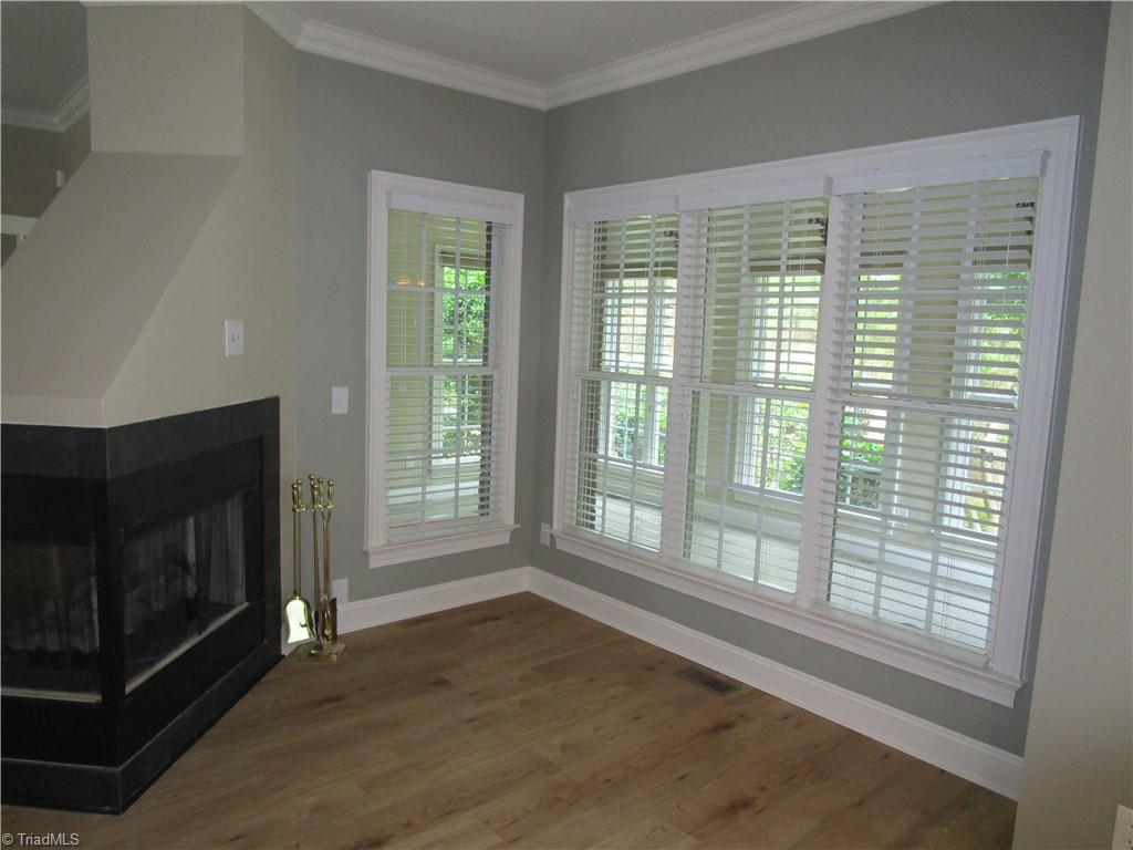 2320 Addison Boulevard High Point, NC 27262 - Photo 15 of 40 Keeping Room