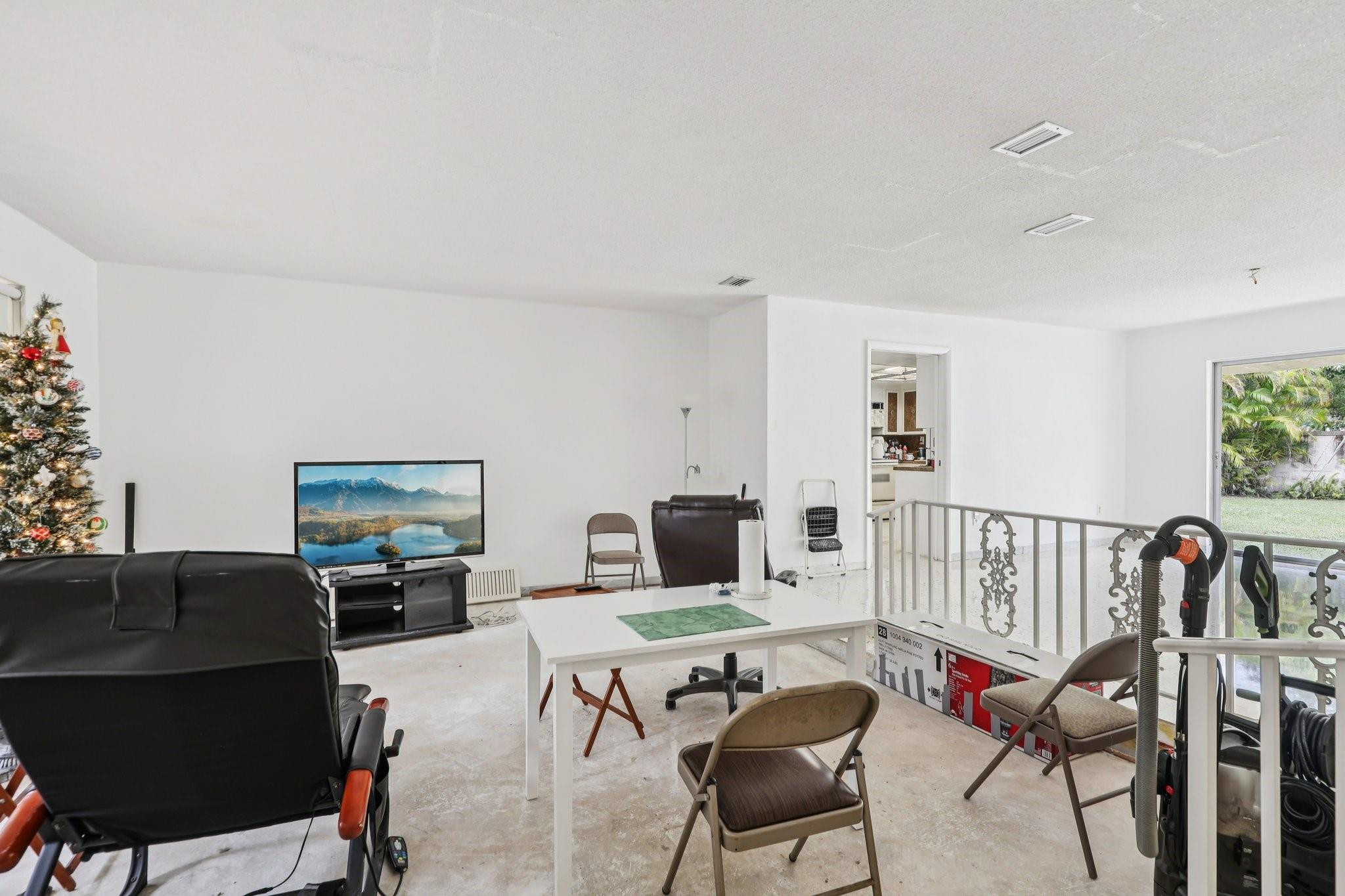 525 Northeast 58th Street Miami, FL 33137 - Photo 13 of 46 Photo 13