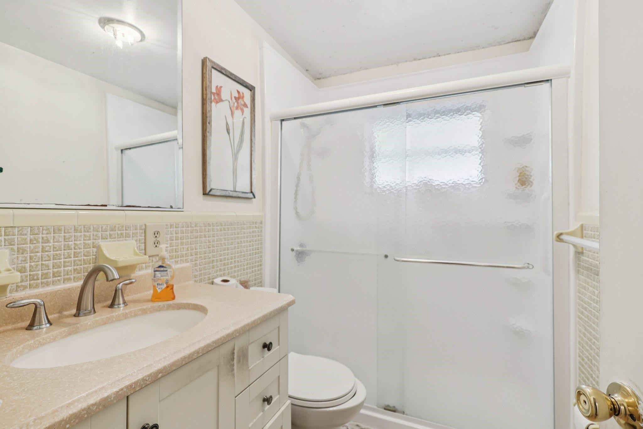 525 Northeast 58th Street Miami, FL 33137 - Photo 19 of 46 Photo 19