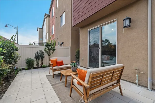 $1,588,000 | 601 Catalonia, Lake Forest, CA 92630