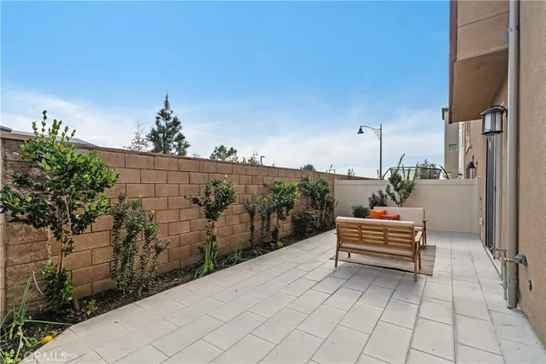 $1,588,000 | 601 Catalonia, Lake Forest, CA 92630