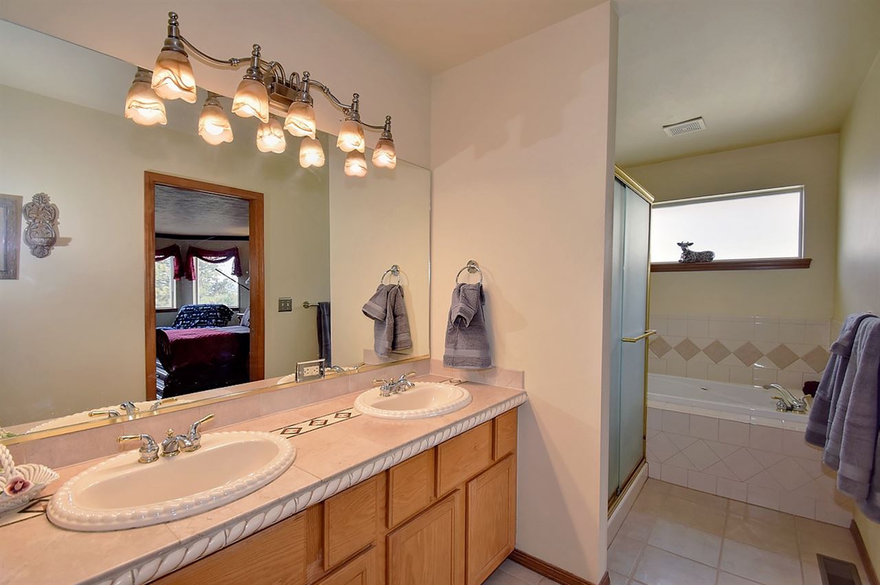 7706 North Cedar Road Spokane, WA 99208 - Photo 12 of 20 Gallery Image 12