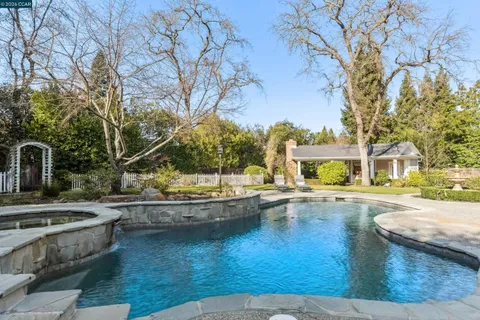 $5,085,000 | 45 Lark Place, Alamo, CA 94507