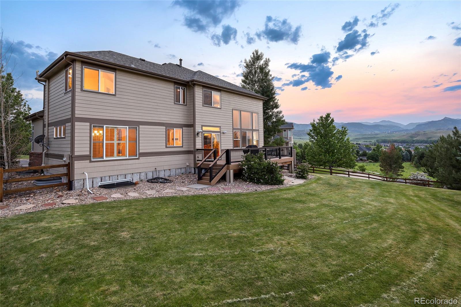 19149 West 53rd Loop Golden, CO 80403 - Photo 9 of 29