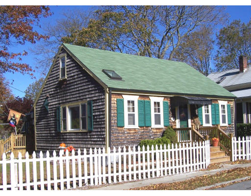 34 Spring Street Fairhaven, MA 02719 - Photo 1 of 7