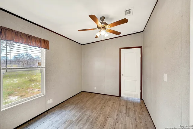 $429,000 | 345 Shorthorn Road, Stockdale, TX 78160