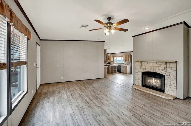 $429,000 | 345 Shorthorn Road, Stockdale, TX 78160