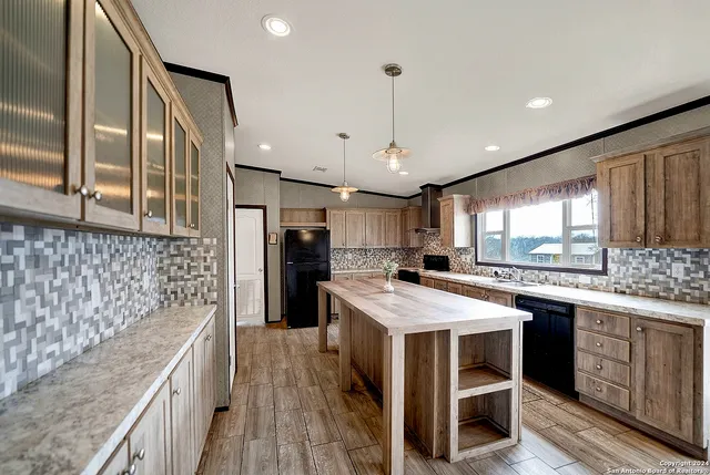 $429,000 | 345 Shorthorn Road, Stockdale, TX 78160