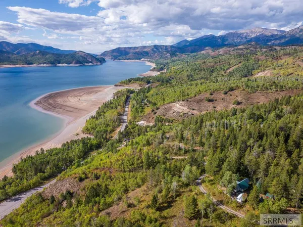 $379,000 | Nya Kelloggs Lane, Irwin, ID 83428