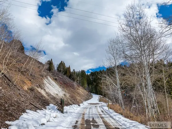 $379,000 | Nya Kelloggs Lane, Irwin, ID 83428