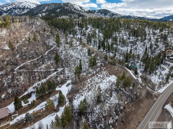 $379,000 | Nya Kelloggs Lane, Irwin, ID 83428