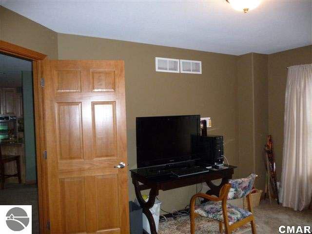 6398 East Millbrook Road Shepherd, MI 48883 - Photo 15 of 23 1773154-15.JPG