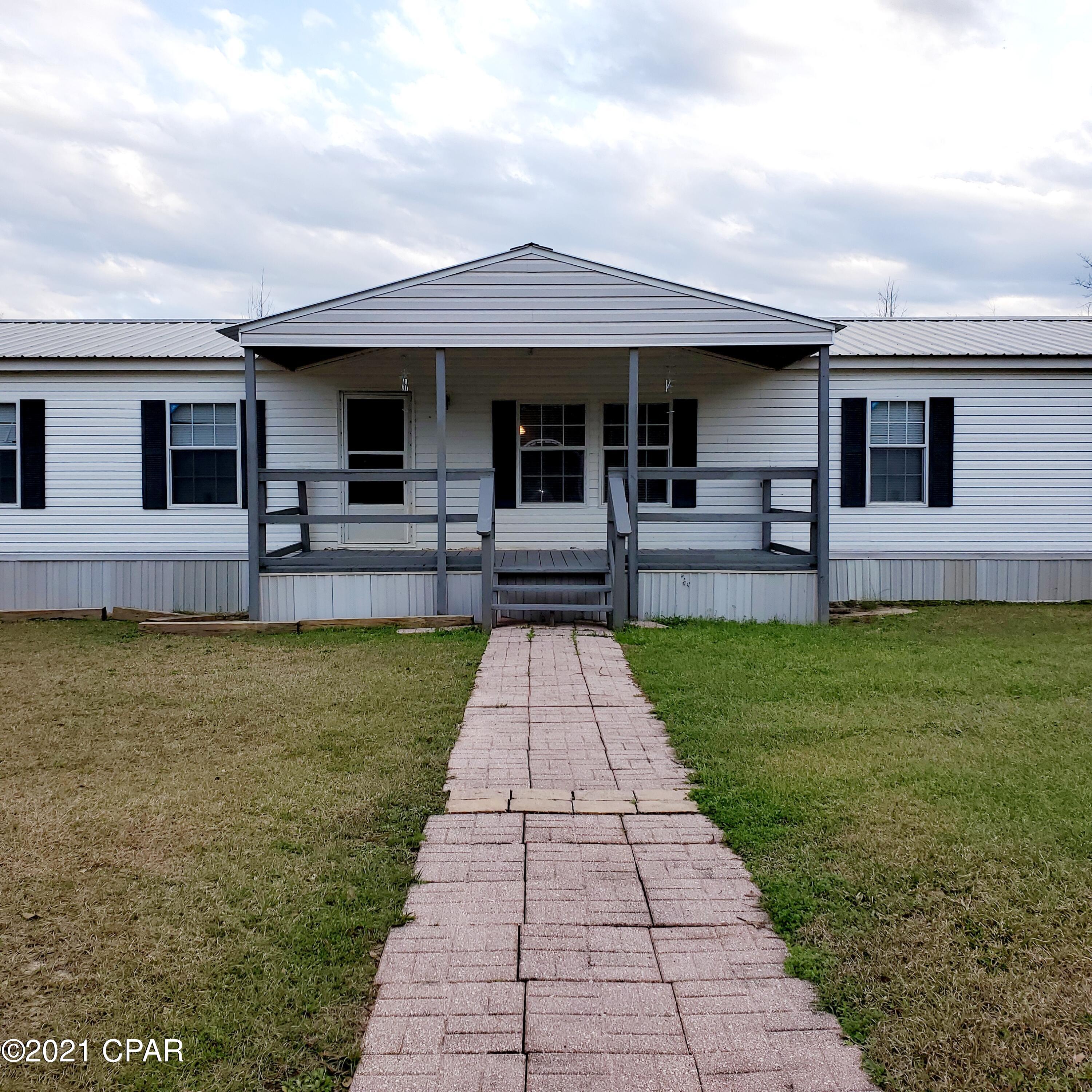 3835 Wilderness Road Vernon, FL 32462 - Photo 23 of 33
