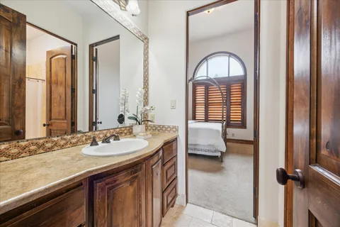 $2,095,000 | 709 Angel Light Drive, Spicewood, TX 78669