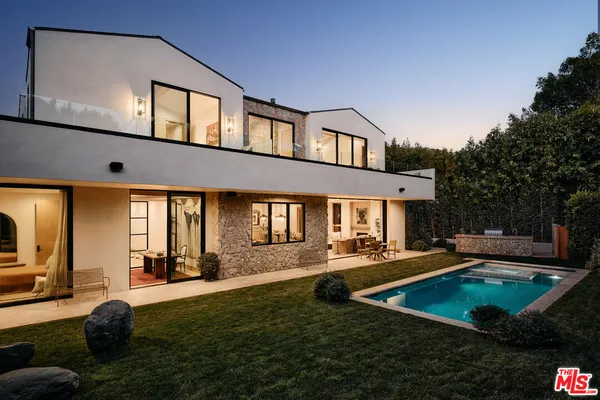 $10,780,000 | 12114 Inavale Place, Los Angeles, CA 90049