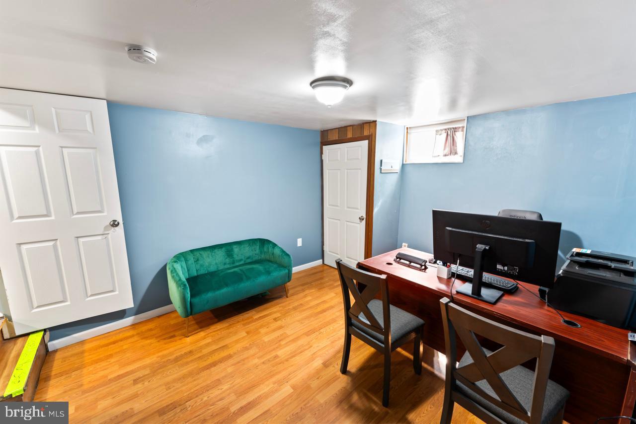 14526 Fullerton Road Woodbridge, VA 22193 - Photo 23 of 40 Gallery Image 23